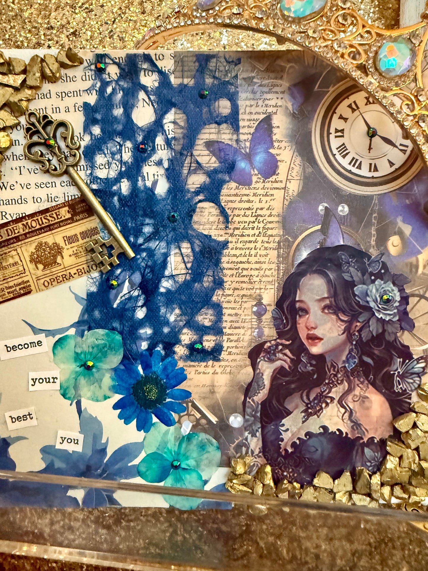 Bookshelf Decor; Junk Journal style decor